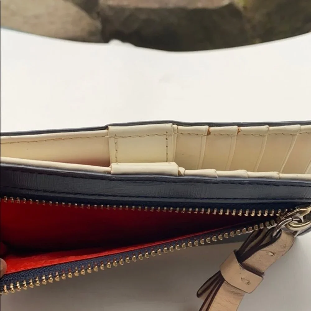 Kate Spade Cameron Slim Bifold wallet Bone Navy Stripe